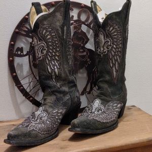 Size 9 corral boots
